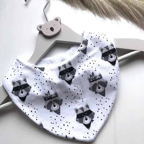 Joli bandana en éponge et tissu coton motifs ratons laveurs