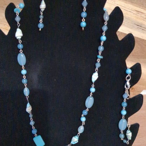 Parure bijoux en perles de verre