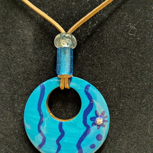 Pendentif en bois