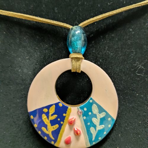 Pendentif en bois