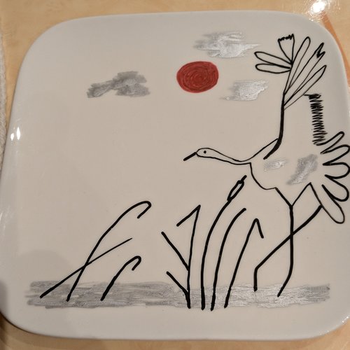Assiette peinte à la main
