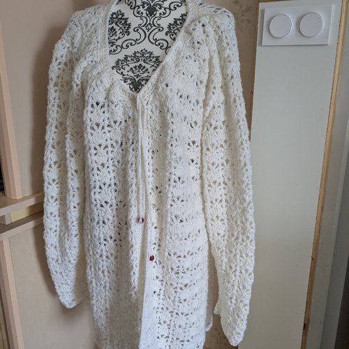 Longue veste au crochet fait main fête des mères