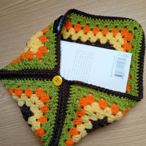 Pochette pour livre de poche ou liseuse
