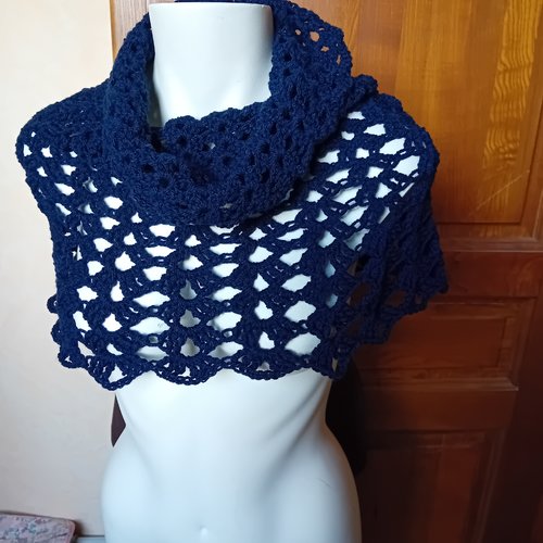 Chauffe-épaules, echarpe circulaire, snood