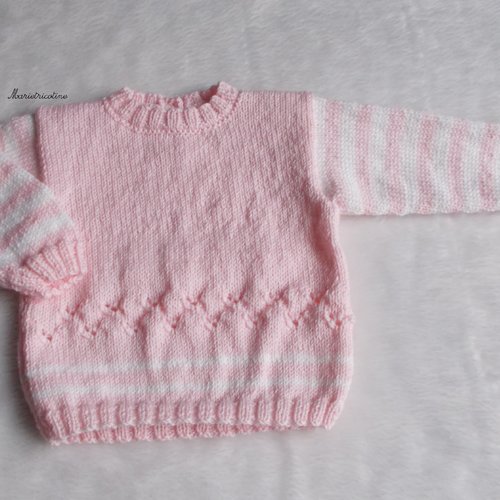 Pull bébé rose 12 mois  tricoté main en laine