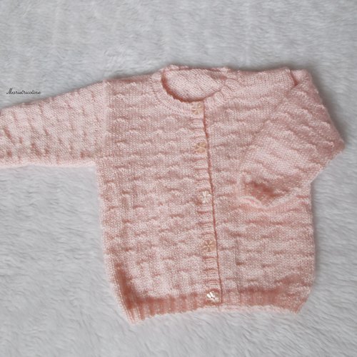 Gilet bébé blanc 3 mois  tricoté main en laine merinos