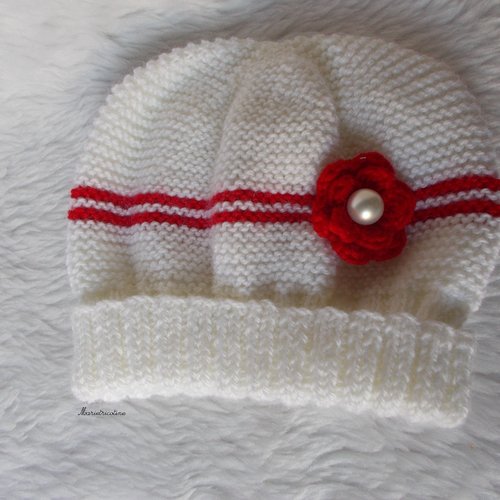 Bonnet bébé laine mérinos 0/3 mois blanc et rouge tricoté main