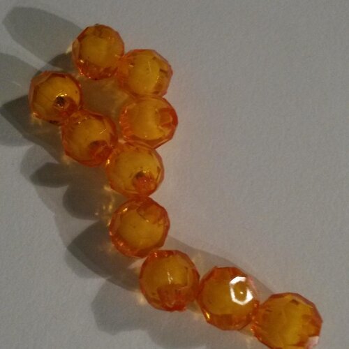 Lot de 10 perles translucides à facettes, orange avec du blanc 8 mm
