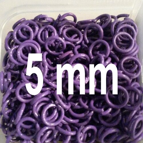 30 anneaux 5 mm de couleur violette ils sont ouverts