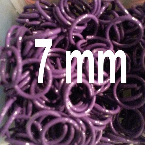 30 anneaux 7 mm de couleur violette ils sont ouverts