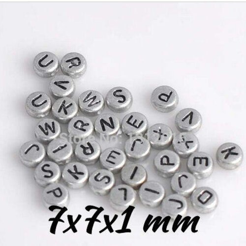 Lot de 10 perles synthétiques rondes avec lettres mélangées 7x7 mm 