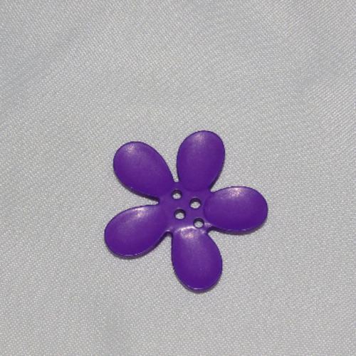 Bouton fleur 4 trous 1.8 cm