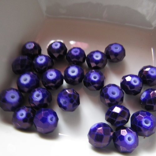 10 perles en verre mouchetées de 10 mm de diamètre