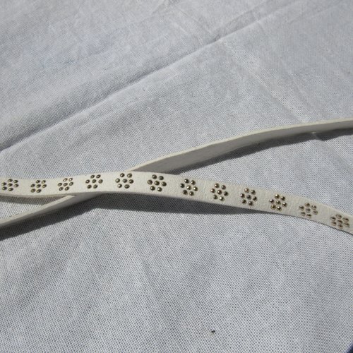 1 cordon suédine clous en 50 cm x 10 mm