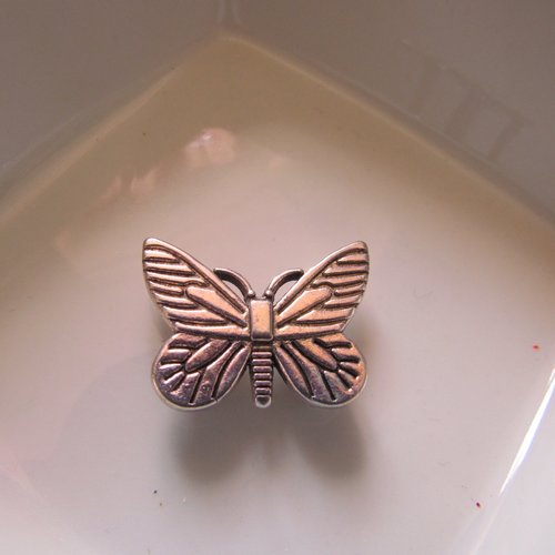 1 perle papillon 2 passants 30x20mm cordon plat 10mm