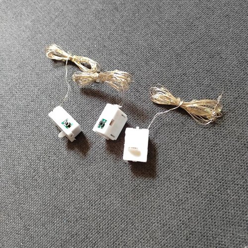 Lot de 3 guirlandes 2 mètres avec 20 leds
