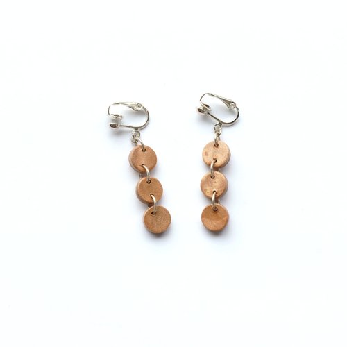 Clips d'oreille trois ronds en bois clair