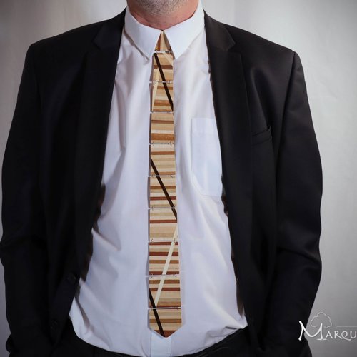 Cravate slim et souple en marqueterie bois - patchwork mosaïque de bois