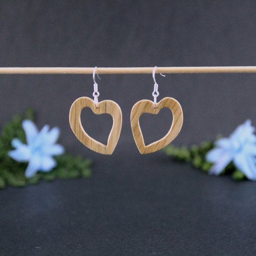 Cadeau pour dire je t'aime : boucles d'oreilles argent 925 coeur en bois de chêne