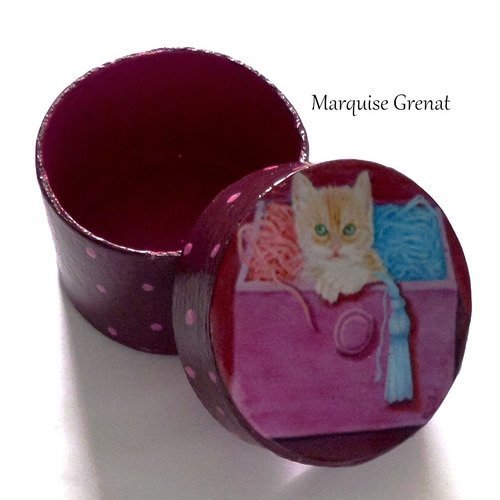 Petite boîte d'art ronde chaton roux