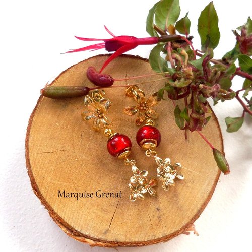 Clous d'oreilles fleurs laiton or 24 carats verre murano rouge