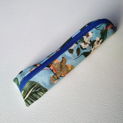 Trousse pour brosse à dents et dentifrice bleue feuillage et oiseaux exotiques
