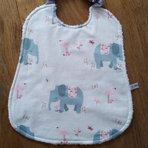 Bavoir coton blanc avec éléphants