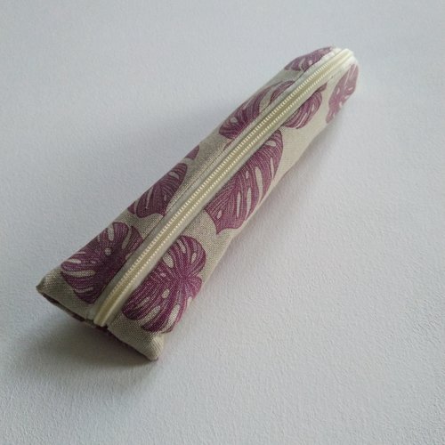 Trousse pour brosse à dents et dentifrice écrue à feuillages roses