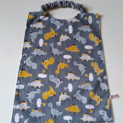 Bavoir serviette maternelle dinausores