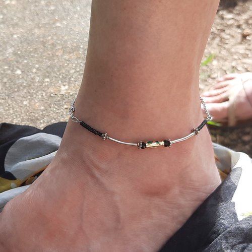 Bracelet de cheville chaîne rhodium - perles cloisonnées dorées et métal