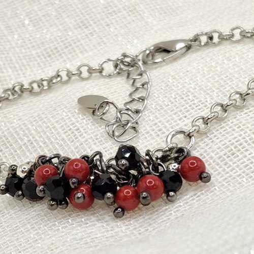 Bracelet chaîne à breloques perles