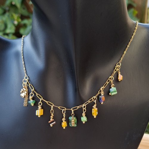 Collier trèfle millefiori & pierre africaine – acier doré