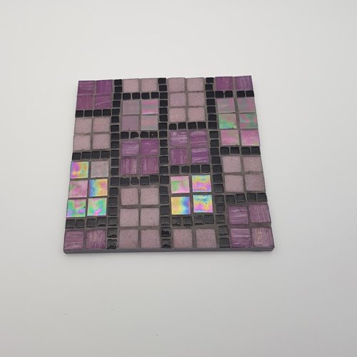 Dessous de plat mauve violet et noir - mosaique pâtes de verre  - fait main