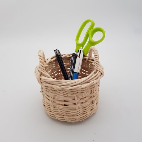 Pot à crayons - douillette à lunettes - télécommandes - en rotin naturel  écru - fait main