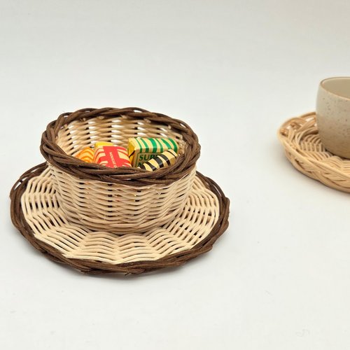 Vide-poche - coupelle - petite corbeille ronde avec soucoupe - en rotin naturel écru et marron - fait main