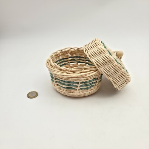 Boîte avec couvercle - bonbonnière - vide-poche rotin écru et turquoise - entièrement tressé main