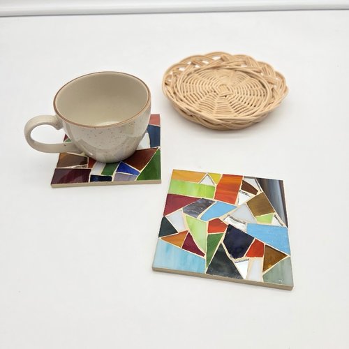 Sous verres carrés - dessous de bouteilles - mosaique de verre multicolore - fait main