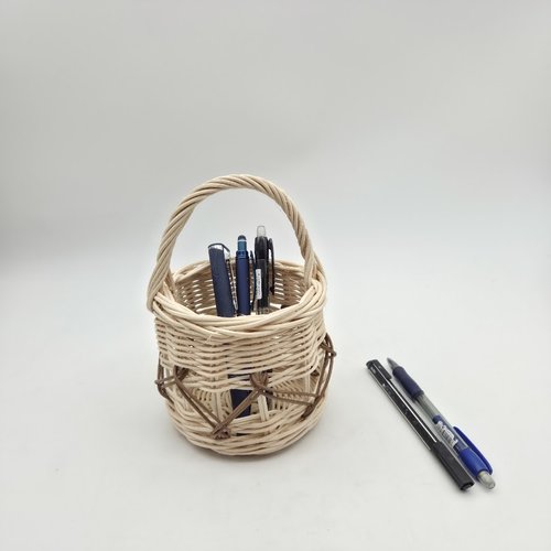 Pot à crayons - douillette à lunettes - télécommandes - mini panier - en rotin naturel  écru et marron - anse rotin