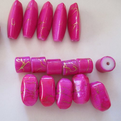 17 perles plastiques rose fuchsia à mince filet doré - 2767370