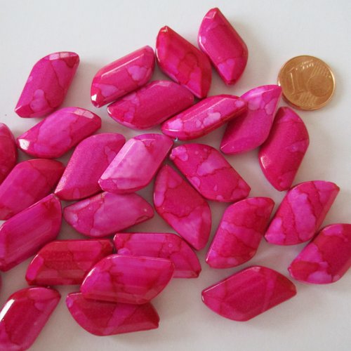 25 perles en plastique de couleur rose - 23 mm - 2800502