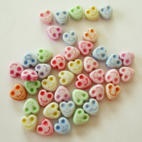 40 perles plastiques en forme de cœur sourire en couleur - 3493968
