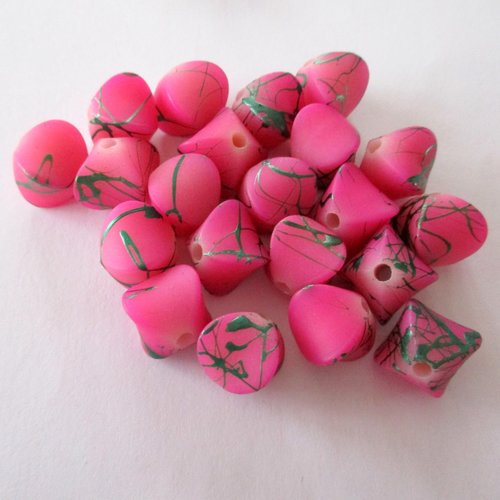 20 perles en plastique de couleur rose à filet vert - 10 mm - 3539003