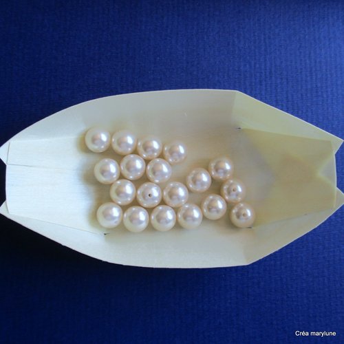 15 perles rondes en plastique de couleur blanche - 10 mm - 3751969
