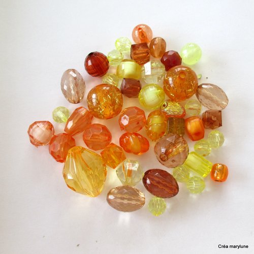 Mélange de 22 perles plastiques transparentes de taille et forme différentes couleurs jaunes et orange-  3777795