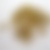 50 petites perles triangulaire en verre transparent intérieur jaune doré - 7.5 mm - 3791416
