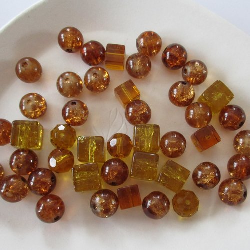 40 perles en verre craquelé couleur marron ronde et cubique - 3855669