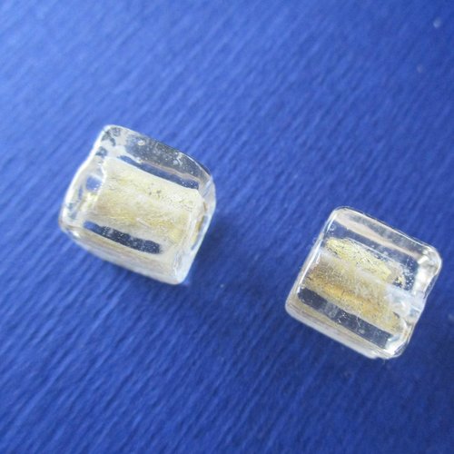 18 perles en verre, cubiques, transparentes à intérieur doré - ± 10 mm - 4046502