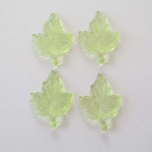 4 breloques en forme de feuilles en plastique transparent de couleur jaune - 35.5 mm