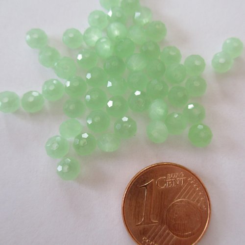 50 perles en verre de couleur verte opaque - 4 x 3 mm - 2800499
