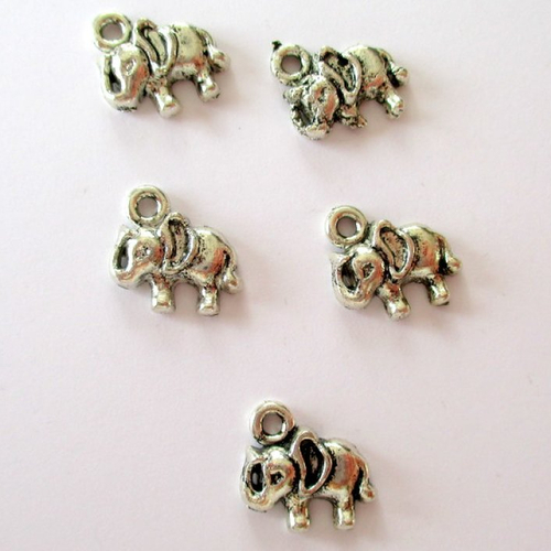 5 breloques en forme de petit éléphant  - 9.6 mm